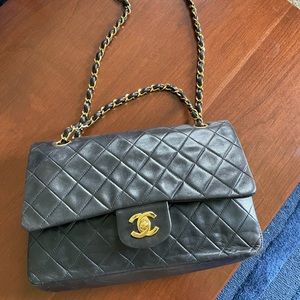 Chanel quilted bag